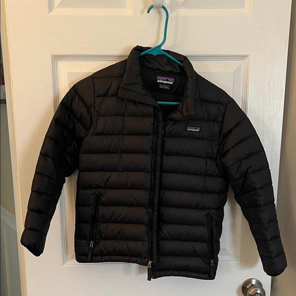 Patagonia Kids Puffer Jacket in Black